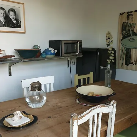 Bed & Breakfast Frida Badoux *