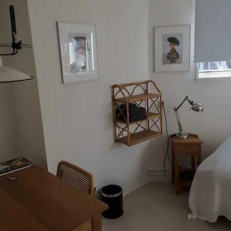 Frida Badoux * Amsterdam
